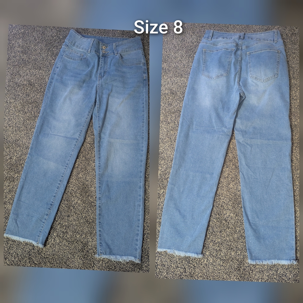 Women's Light Blue Jeans